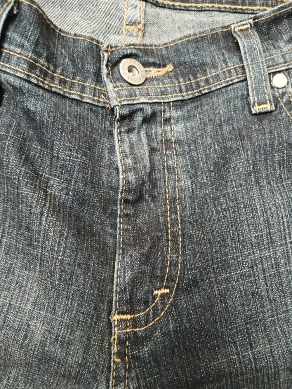 ✨ NWOT Made in Canada ✨ Tommy Hilfiger Dark Wash Bootcut Jeans 6 - Picture 3 of 13